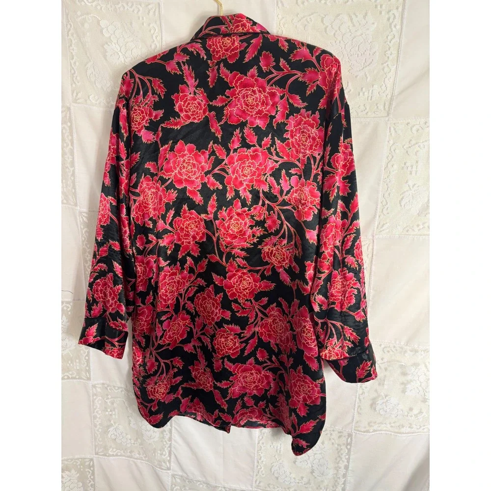 VTG Gold Label Victoria's Secret Black Red Floral Satin Button Up Robe Size L-XL